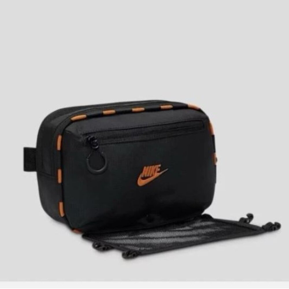 Nike Hayward Patrol Crossbody Bag 4L 9.5''x 16'' x 5" Men's Women's Boy's New